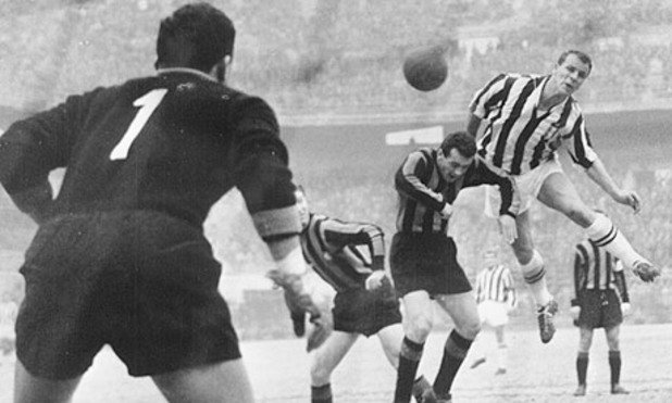 Джон Чарлс
1957-1962, 182 мача