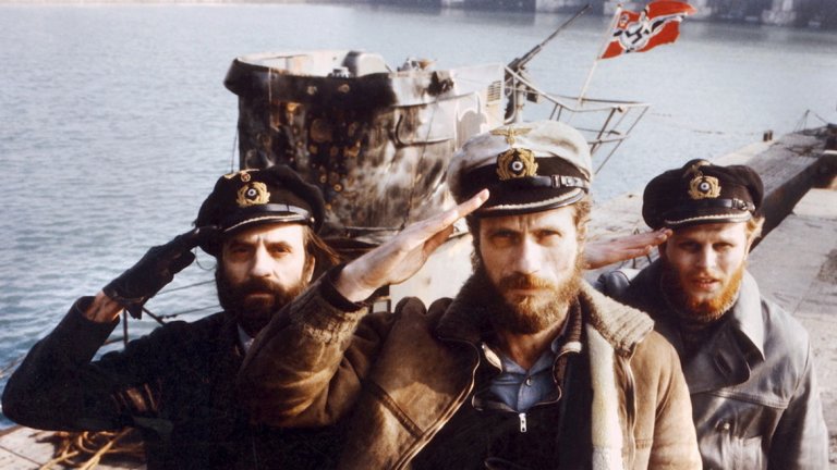 „Подводницата"

Тази германска класика разказва историята на германските подводници по време на Втората световна война. Въпреки това филмът звучи изключително съвременно. Филмът е западногермански, заснет през 1981 година. По време на заснемането на филма той е най-скъпата германска кинопродукция след филма от 1927 година „Метрополис".Има шест номинации за „Оскар".