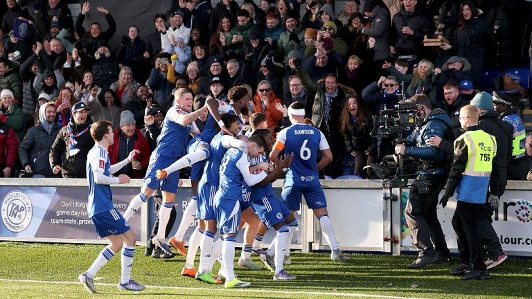 Отбор от шестото ниво на английския футбол изхвърли Кристъл Палас от ФА Къп