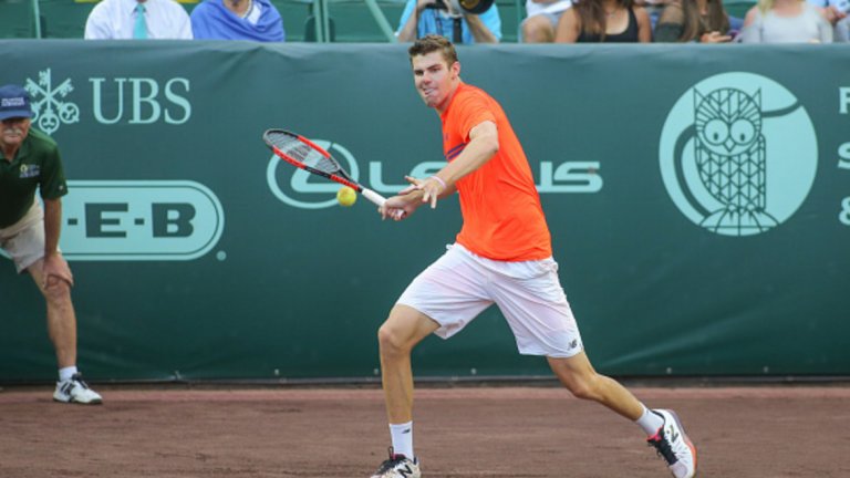 Рейли Опелка – 19 год., №129 в ATP, родом от Мичиган
Младежкият шампион от Уимбълдън 2015 изпъква дори във времена, когато тенисистите стават все по-високи. Той е 201-сантиметров играч с мощен сервис и усет за това кога да атакува топката на корта. „Ръстът ми има както предимства така и недостатъци, позволява ми да правя определени неща, но не мога да се придвижвам както го правят много други играчи“, признава Опелка. Той започва да се занимава с тенис, когато баща му приема нова работа във Флорида. Не е изненадващо, че се интересува и от баскетбол, а освен това е фен на Чикаго Булс.