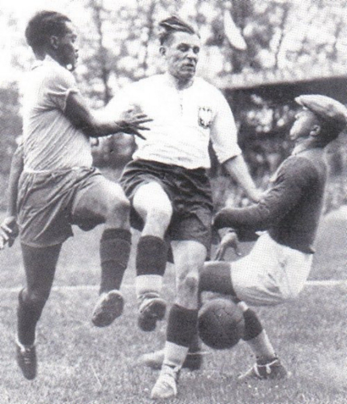 На Световното първенство през 1938 г. във Франция Ернест Вилимовски става първият, вкарал четири гола в един мач. При това срещу един от фаворитите в турнира – Бразилия. „Минаваше през защитниците като покрай табуретки, изнесе смайващ спектакъл за всички на стадиона в Страсбург “, отбелязват наблюдателите на двубоя.