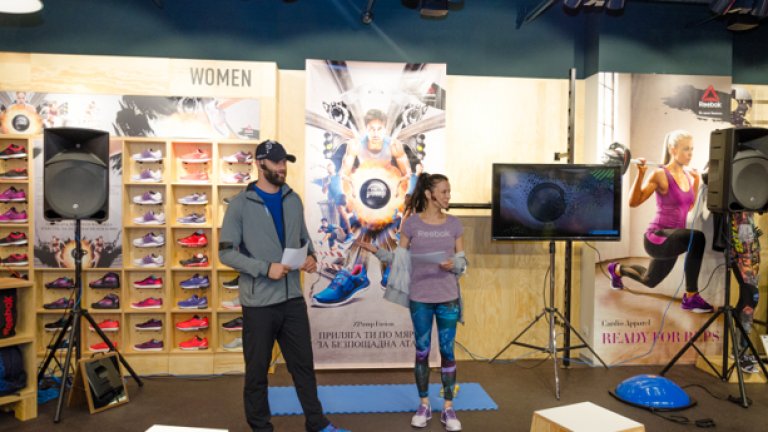 Посланици на марката в България са запалената по фитнеса актриса Яна Маринова и професионалният ММА боец - Деян Топалски