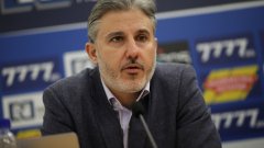Тити Папазов заяви, че оставката на Павел Колев няма да бъде приета.
