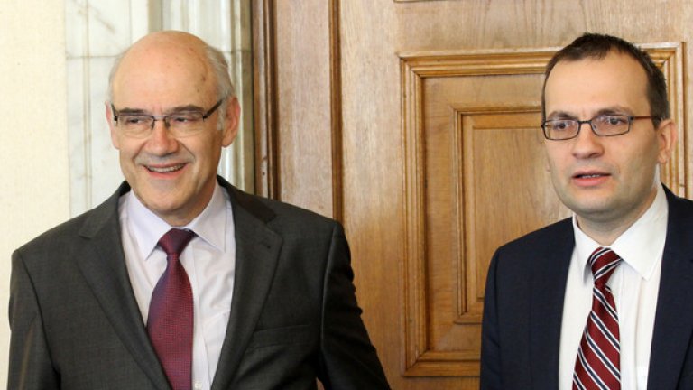 Иван Иванов беше единственият кандидат за поста