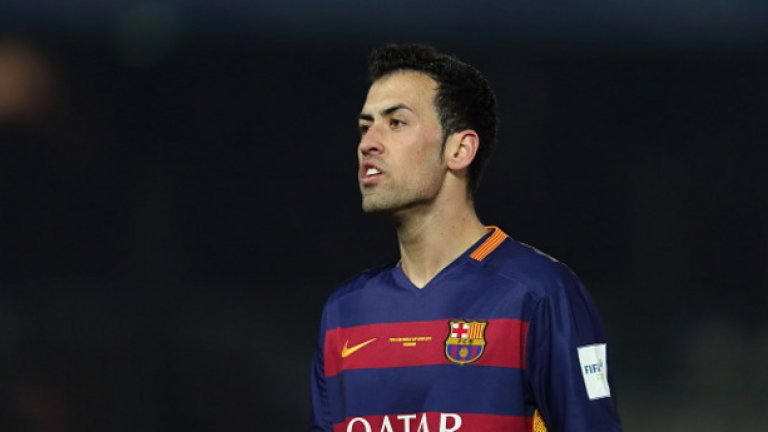 Серхио Бускетс (Барселона). 27 години. Дебютира през 2008 г. 371 мача, 12 гола.