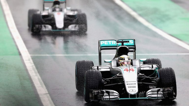 Нико Розберг ще стане шампион и при трето място в последния кръг.