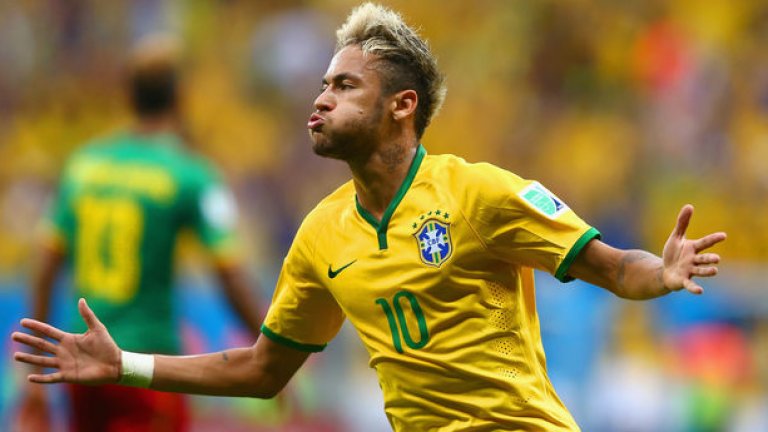 ... но днес футболистите вече са поп звезди преди да навършат 20 години и модният им избор отразява техния статут