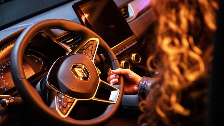 Renault с ексклузивна предпремиера на CLIO, ZOE, CAPTUR и MEGANE