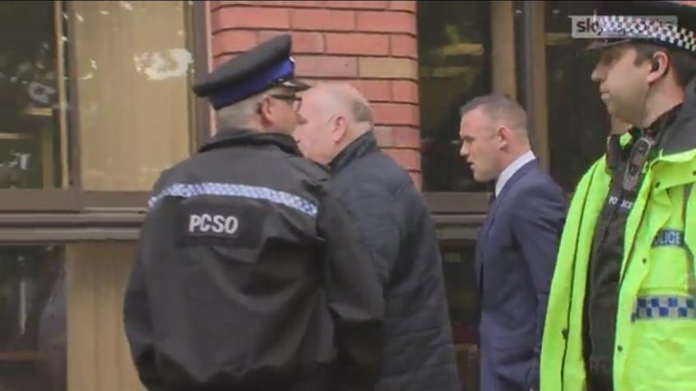 Звездата на Евертън бе хванат да шофира пиян на 1 септември