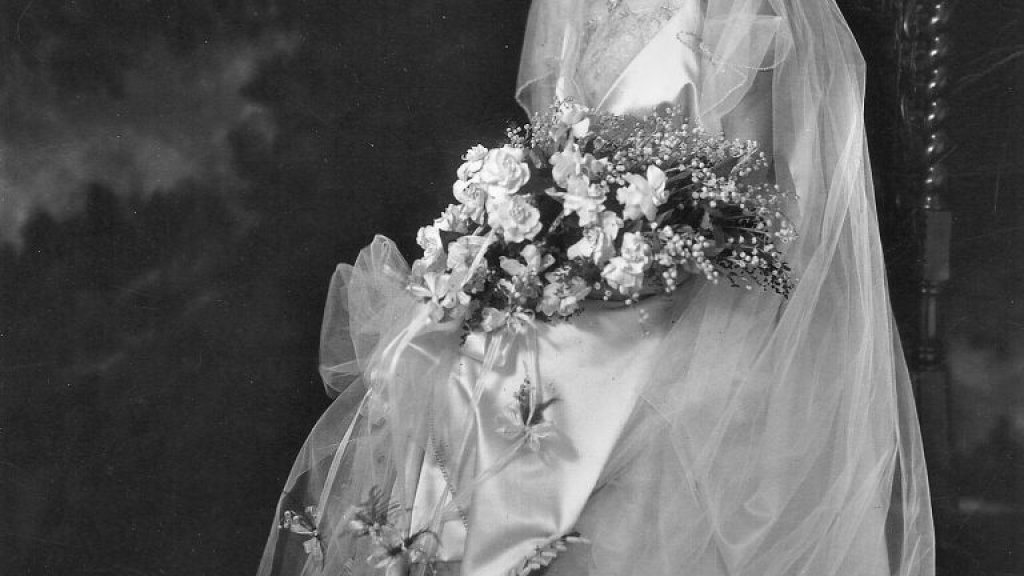 Edith_Ewing_Bouvier_Beale