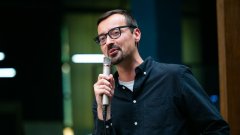 "Караеврен" оживява в Storytel