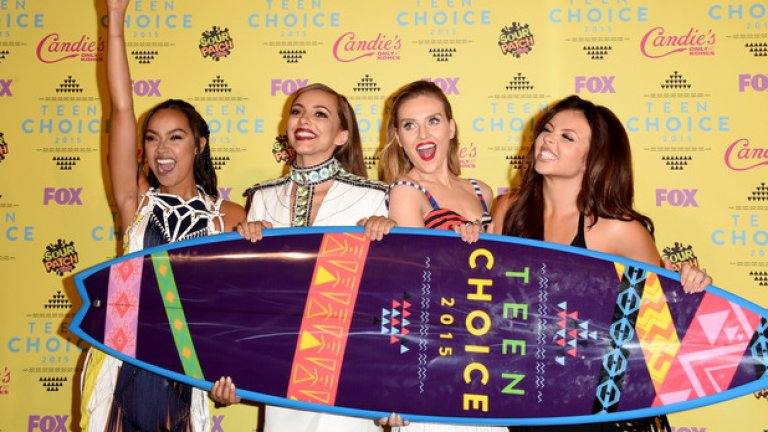 Британките от Little Mix получиха наградата за най-добър музикален дебют