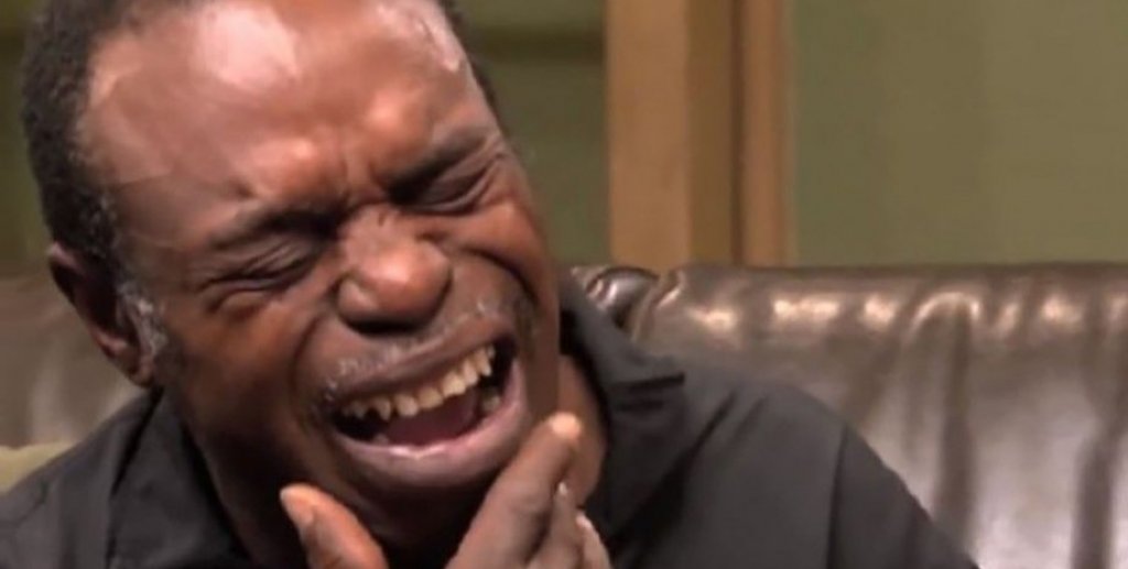 Помните ли мемето с ридаещия тъмнокож? Това е Роки - световният шампион, който угасна като наркоман и просяк