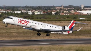 Bombardier_CRJ-1000NextGen,_HOP!_for_Air_France_JP7726157