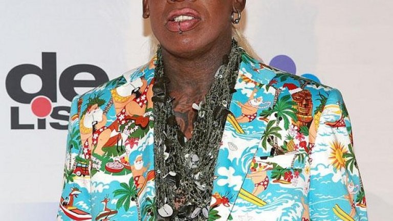 Родман явно обича косата му да е максимално далече от черепа.