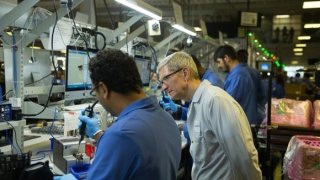 tim-cook-apple-line-100310857-large