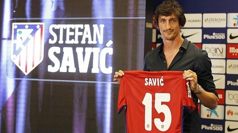 Стефан Савич
Не успя да се наложи в Манчестър Сити, а сега е в Атлетико Мадрид. Помогна на Фиорентина да стигне до финал за Копа Италия през 2014-а.