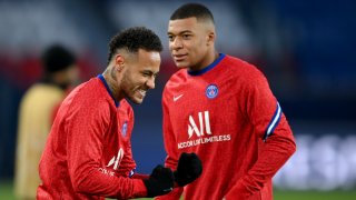 Кои бяха и къде са те сега: Тримата, които ПСЖ купи в лятото на Неймар