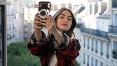 "Емили в Париж": Колко ще ви струва на месец да живеете като Емили