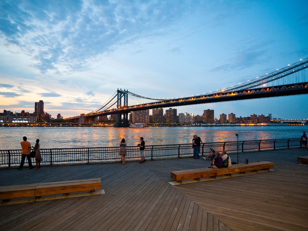 dumbo-brooklyn-promenade-cr-alamy