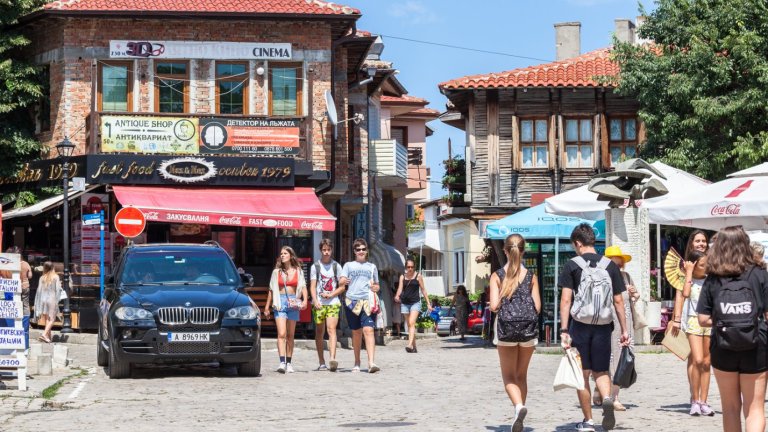 Браншът се променя, но кошмарно бавно