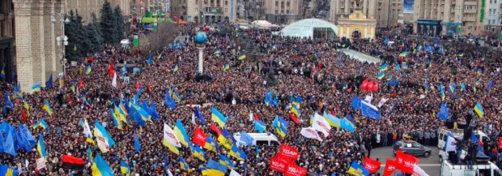 131201133946-09-ukraine-protest-1201-horizontal-gallery
