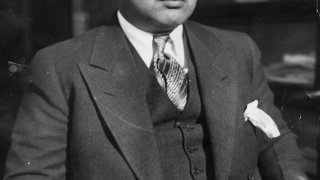 Al_Capone_in_1930
