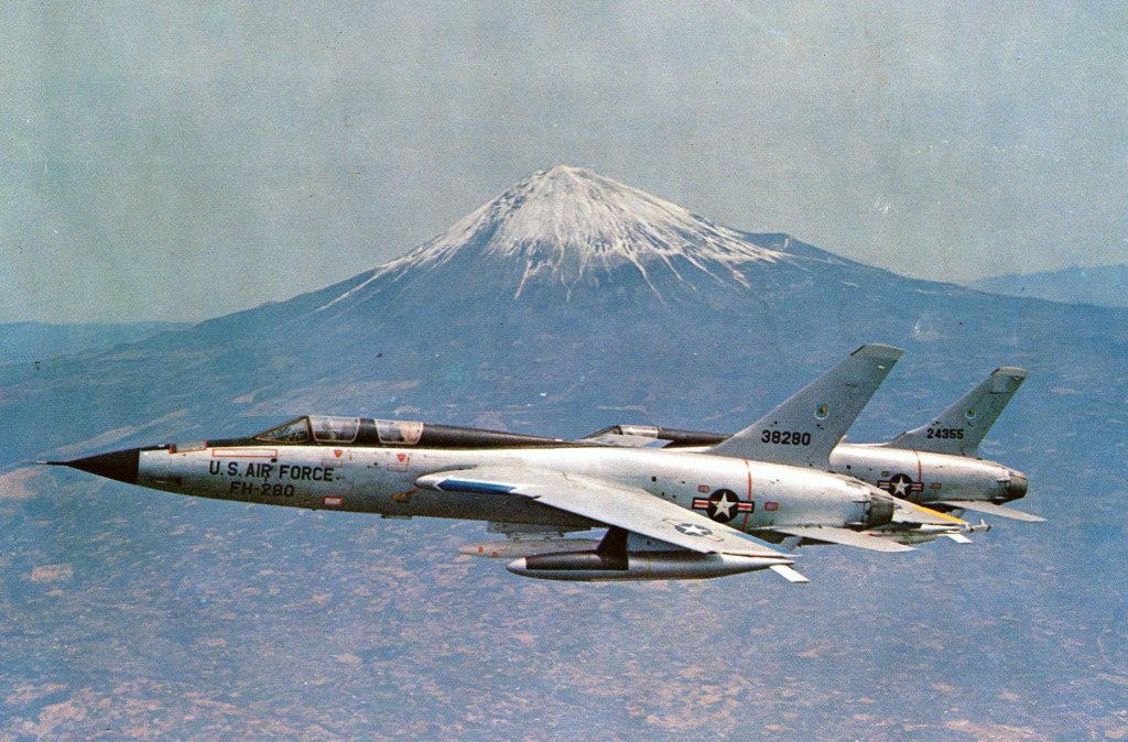 Republic F-105