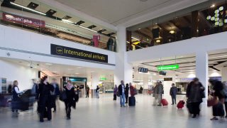 65605-640x360-gatwick-airport-arrivals-640