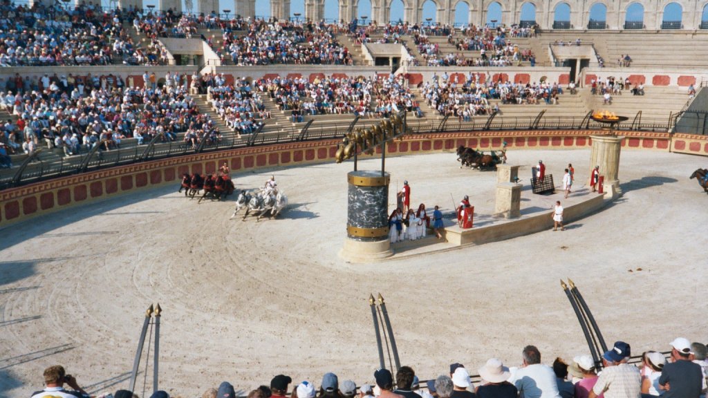 Puy-du-Fou-4