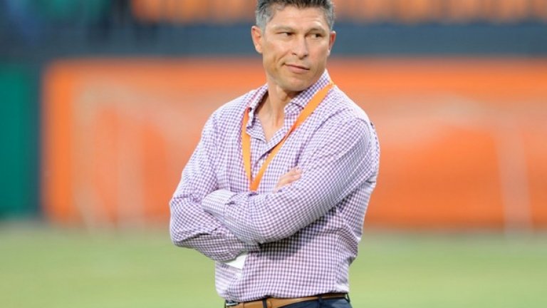 Красимир Балъков. Изкара начело на Литекс целия минал сезон и изпълни целта - класиране за Лига Европа, макар и за сметка на изхвърления при аматьорите Локо София. Нямаше обаче какво да го спаси при неприлично ранното отпадане от турнира.