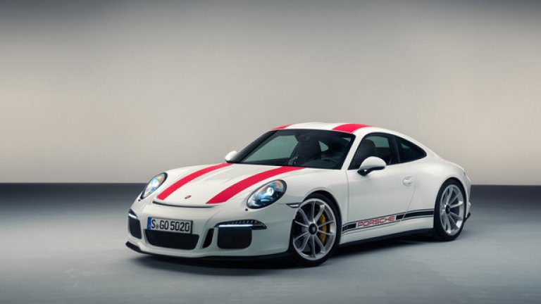 Porsche 911R ползва доста неща от GT3 RS, но е с 50 килограма по-лек