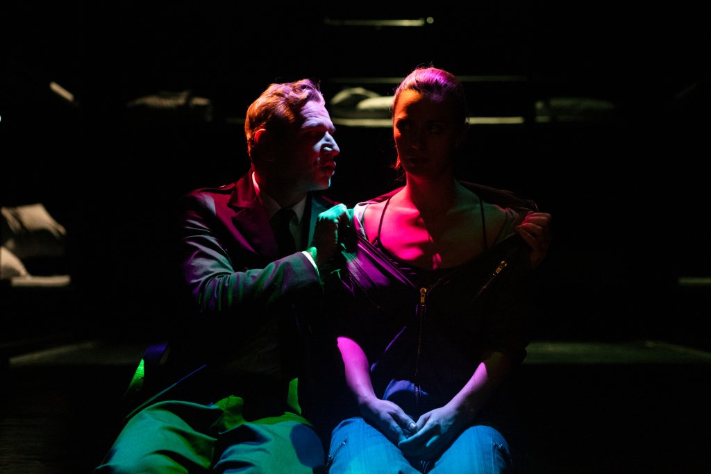 "Сън в зимна нощ" на Александър Секулов на сцената на "Зад канала"