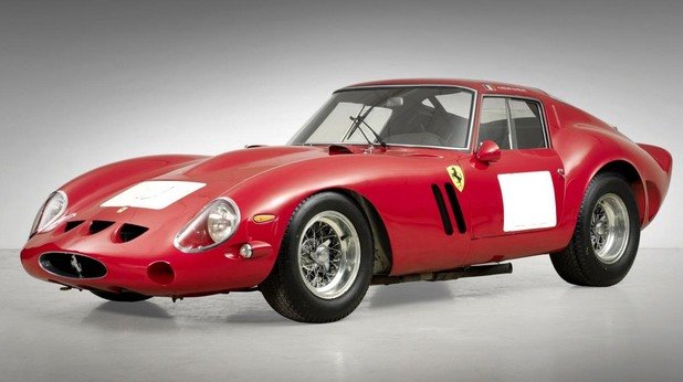 Ferrari 250 GTO – 35,3 милиона евро
Миналата година този автомобил счупи всички рекорди с цената си от 38 милиона долара, платени на търг, организиран от Bonhams. Дизайнер на модела е Серджо Скалиети, а 250 GTO е създаден за световния GT шампионат на ФИА и печели титлата в два поредни сезона.