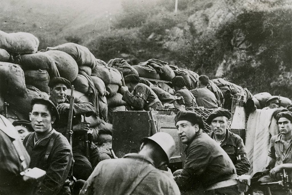 1280px-Republican_forces_during_the_Battle_of_Irún