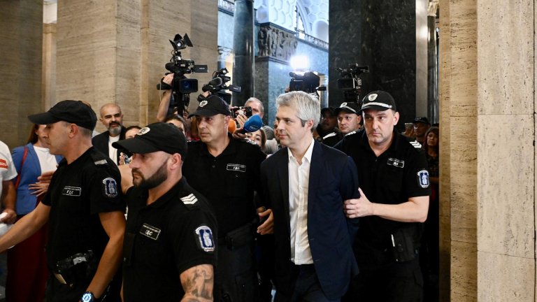 Благо Коцев остава в ареста