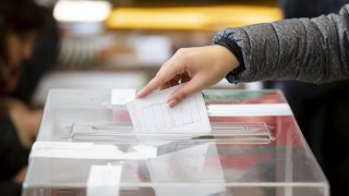 Право на глас имат 6 789 605 българи