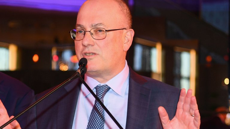 Хедж фонд на Стив Коен е загубил много пари около случилото се