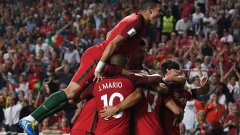 Португалците ликуват след втория си гол, когато вече знаеха, че отиват на Световното