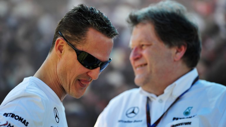 Норберт Хауг отрече, че Mercedes иска да сменя Михаел Шумахер или Нико Розберг със Себастиан Фетел