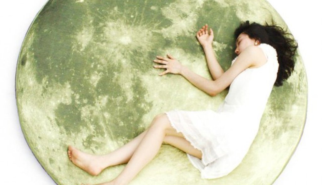full-moon-mattress-by-i3lab