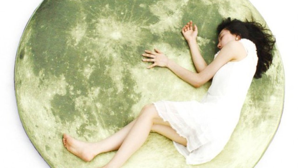 full-moon-mattress-by-i3lab