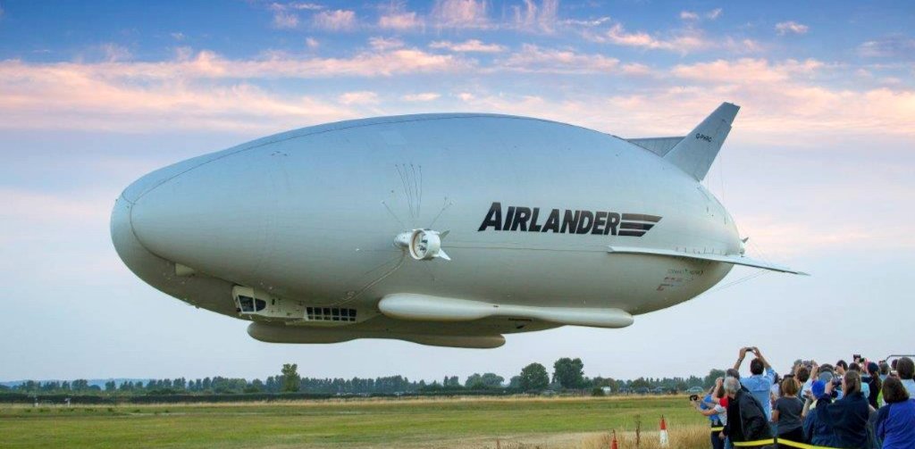 347_airlander_10_first_flight