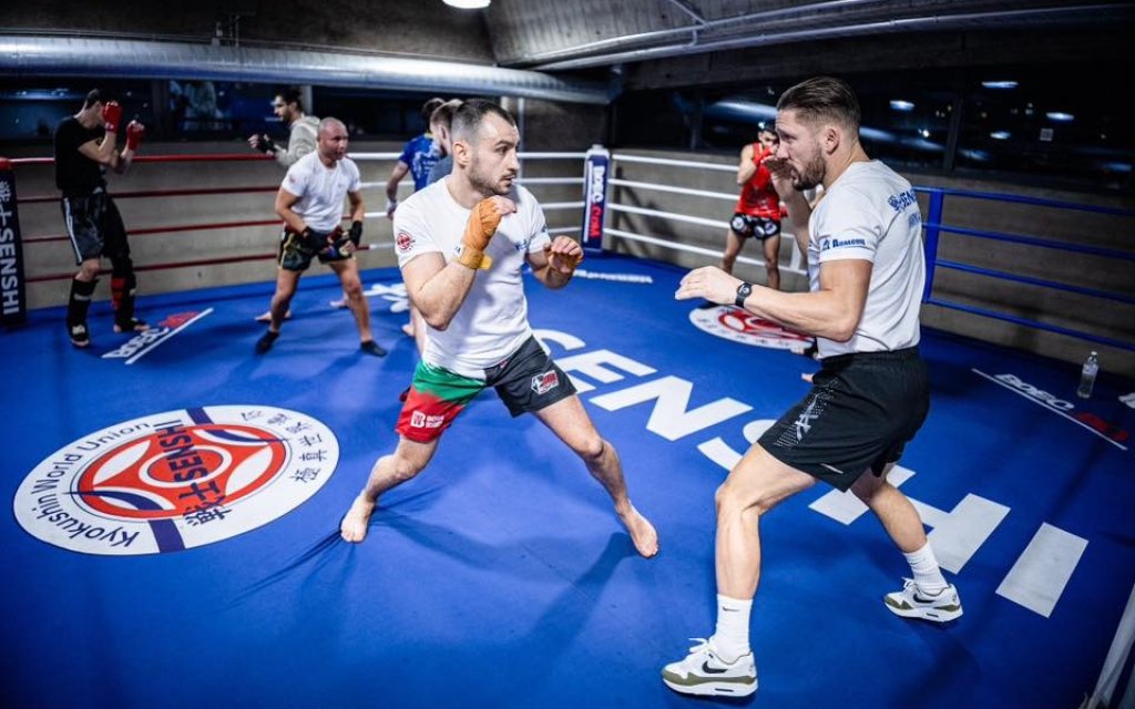 Пътят към световния връх: Алберт Краус и Анди Зауер тренират бъдещите шампиони