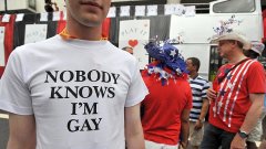 Президентът на Русия Владимир Путин заяви, че хомосексуалните са добре дошли за Олимпиадата в Сочи, но все пак не е добре децата да се оставят сами...