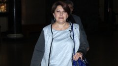Татяна Дончева се яви на събранието на ДСБ с протегната ръка
