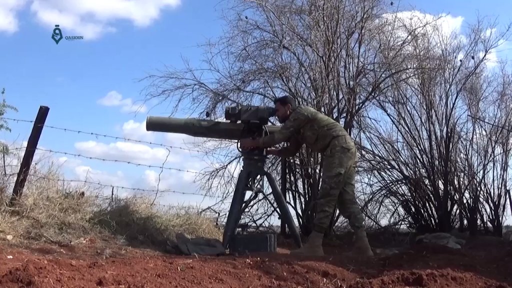 Army_of_Glory_fighter_launch_a_BGM-71_TOW_missile
