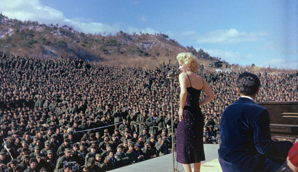 gettyimages-517453088-594x594