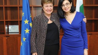 Вицепремиерът Кунева: Доверието на българина в правосъдието ще отмени най-бързо евронаблюдението