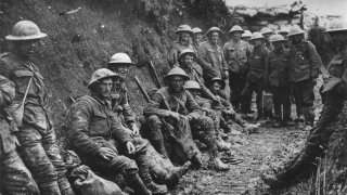 Royal_Irish_Rifles_ration_party_Somme_July_1916